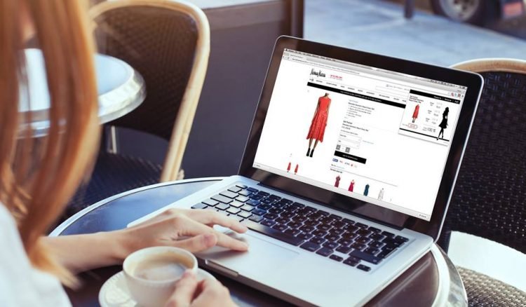 Want to buy clothes online? These tips may find helpful for you!