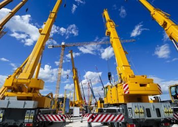 Why Rent Cranes in Your Next Construction Project