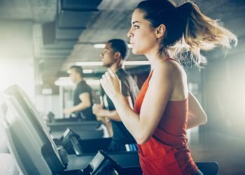 7 Ways to Stay Fragrant After a Workout