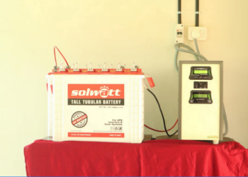 What aspects should you pay attention to while buying a solar battery for home?