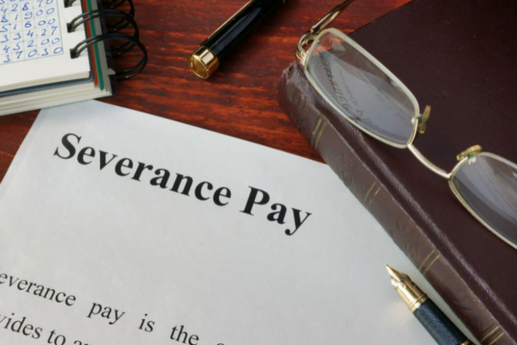 Short-time work ended, now the Corona termination. Secure your severance payment.