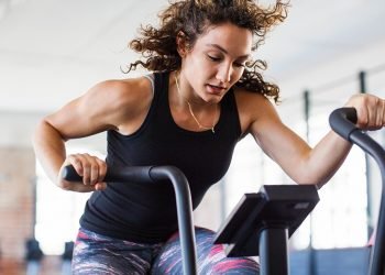 5 Reasons to Start Your Training in Cross Trainer