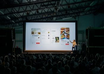 Why Your PowerPoint Slide Design Matters More Than You Think