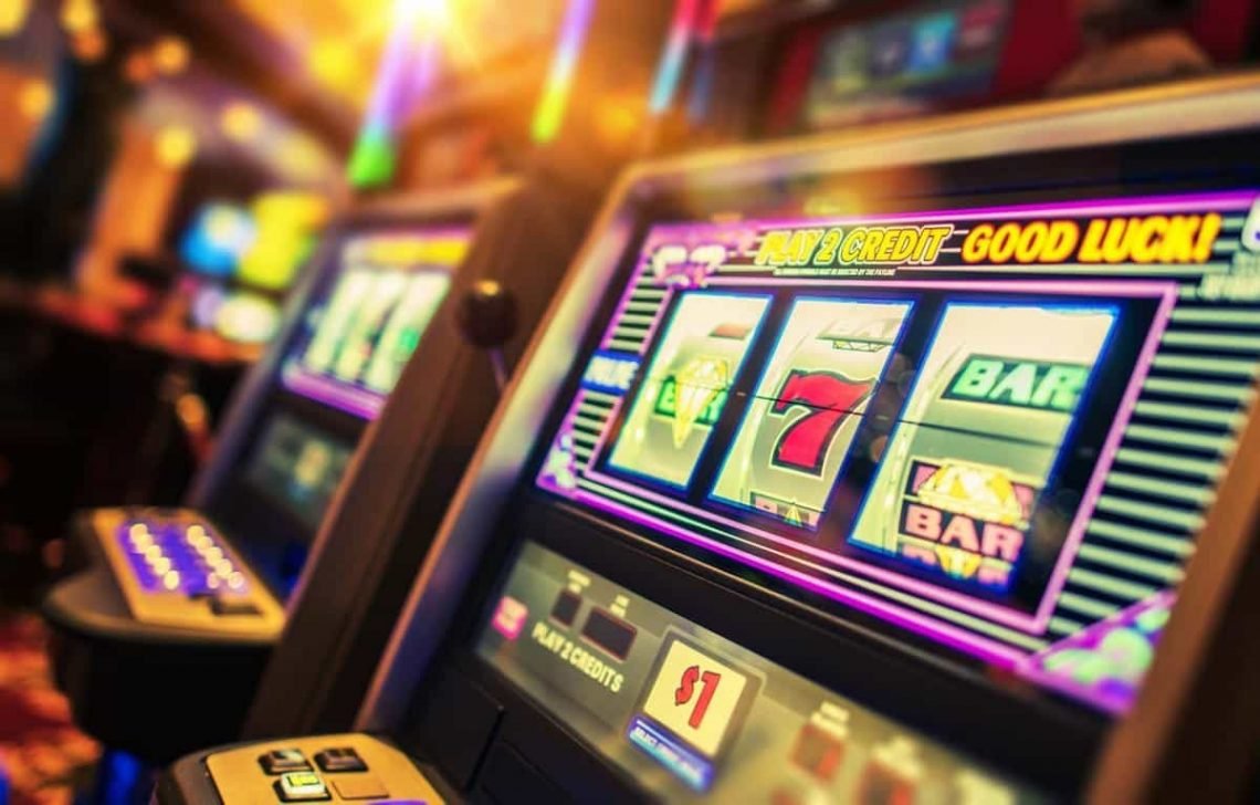 Does Playing Slots Online Help With Socializing
