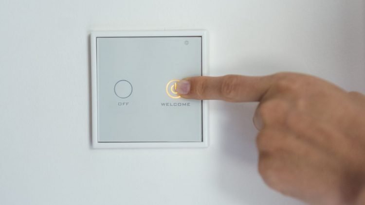 What is Smart Lighting Technology? Everything You Need to Know Before Making the Switch