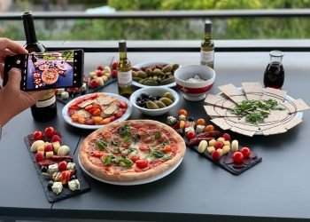 The Top 5 Elements Your Outdoor Kitchen Requires This Summer