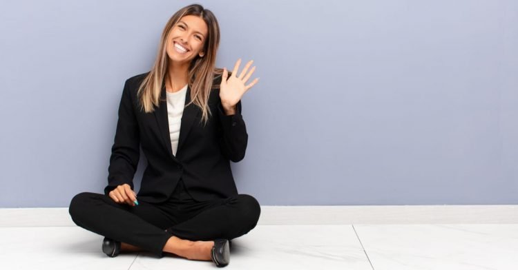 Why You Need To Present Yourself Professionally Online