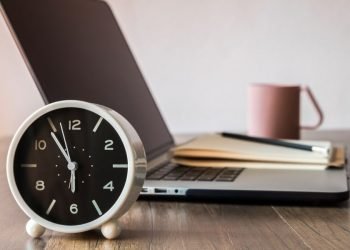 Why A Clock In And Out App Is Crucial For Businesses of All Sizes