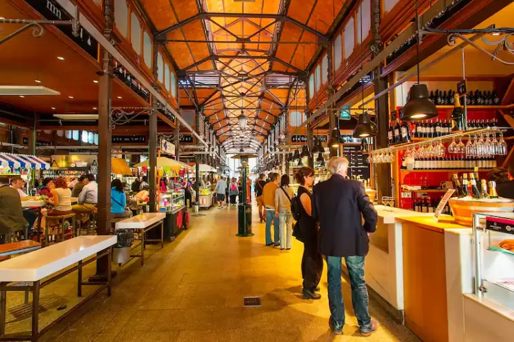 Places Where Locals Love to Eat in Madrid