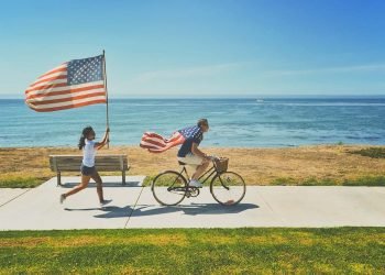 Traveling to the US: Here’s how to strike up a conversation with an American