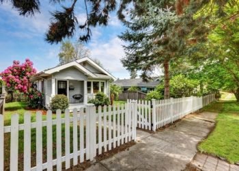 How to Choose the Right Fence for Your Property: Why High-Quality Fences Matter