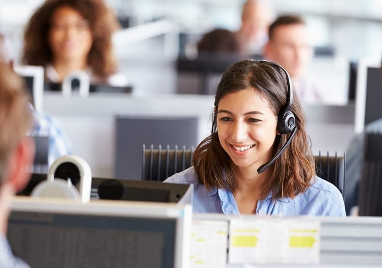5 Ways to Help Your Call Center Staff Upsell Successfully — and Respectfully