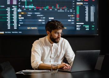 How To Become A Crypto Trader