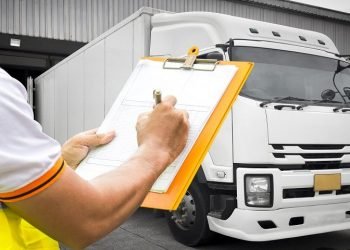 Mistakes to Avoid When Hiring Truck Transport Services
