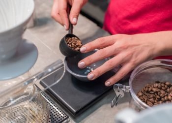 How Many Pounds of Coffee For 100 Cups?