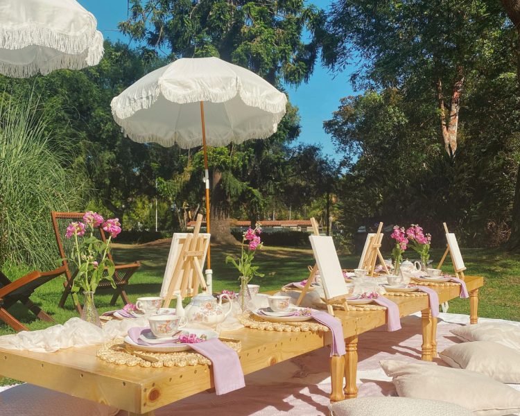 How To Plan Your Birthday Picnic With Friends And Family: Tips