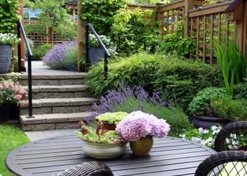 Everything You Need to Know About Buying the Perfect Garden Table for Your Backyard Paradise