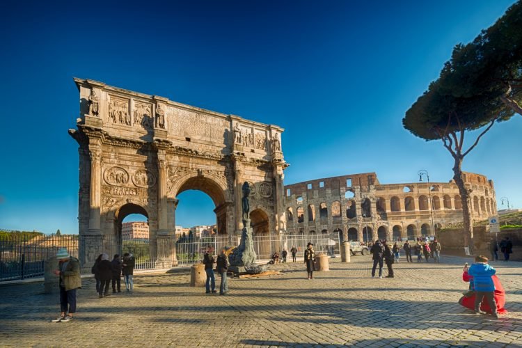 A guide to the Heart of Rome: Colosseum