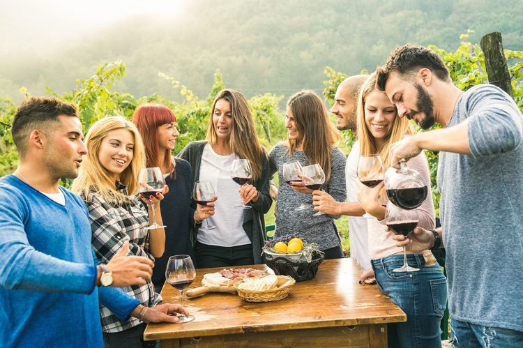 Enjoy The Perfect Wine Tour Experience: Tips On Preparation and What To Wear