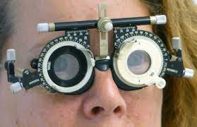 Does the pupillary distance play a role in determining the type of eyeglass lens?