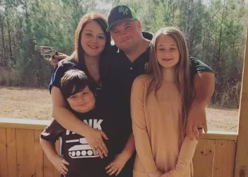 stalekracker-net-worth