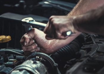 How To Make Life Easier with Car Repair at Home