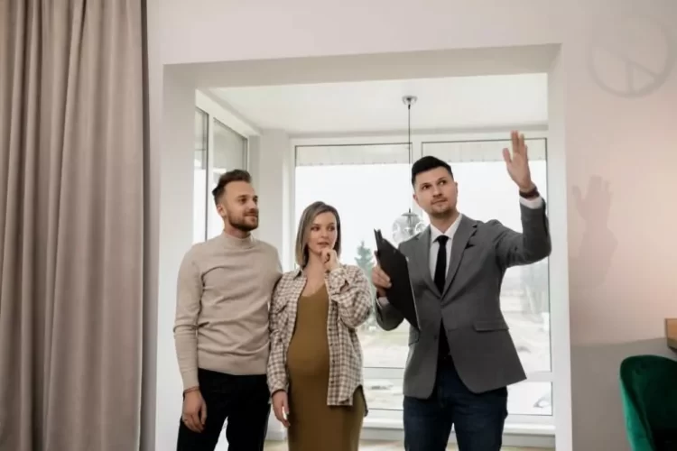 Things You Shouldn’t Say to a Real Estate Agent During a Negotiation