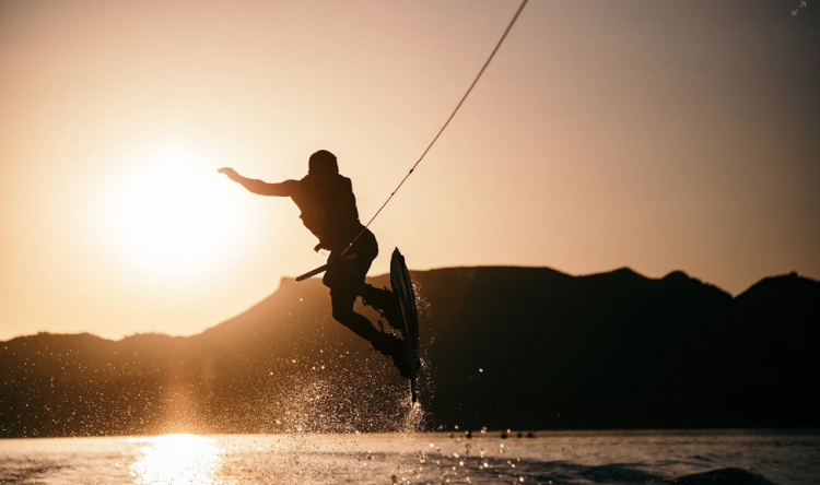 Beginner’s Guide to Wakeboarding: Mastering the Art of Riding the Wake