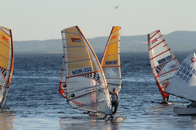 Windsurf Sail Maintenance: Tips and Tricks for Longevity