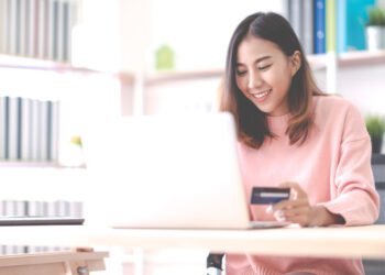 Credit Line Hacks: Unconventional Ways to Maximise Your Benefits