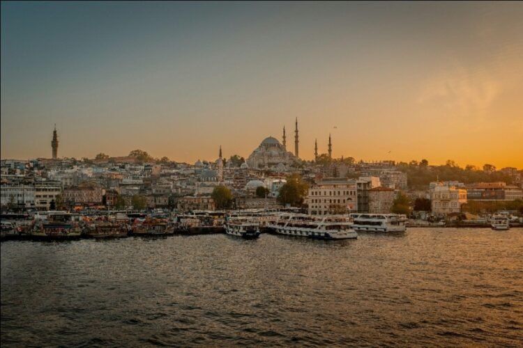 Exploring Istanbul’s Grand Hamams and Ottoman Palaces