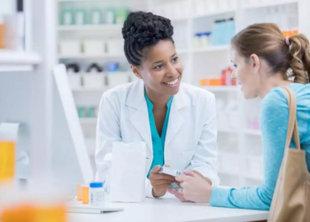 Speak to a Pharmacist Online: Expert Health Support at Your Fingertips