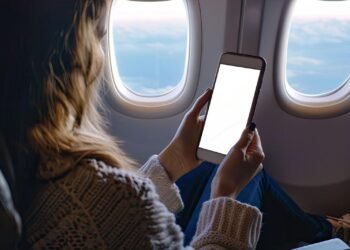 Top 5 Reasons a Travel eSIM is Essential for Frequent Flyers