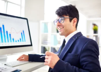 Expert Analysis: The Best Stock Market Education Providers