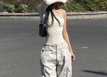 How to Style Cargo Pants Like a Pro