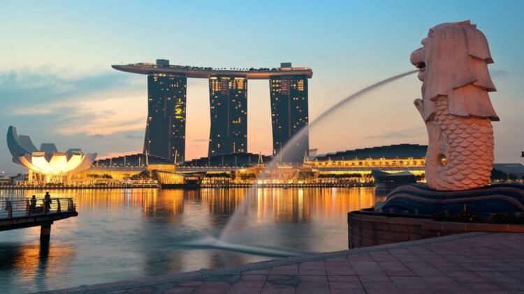 Exploring Singapore: Top Attractions and Hidden Gems