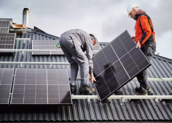 How Indian Families Can Benefit From Home Solar Rooftop