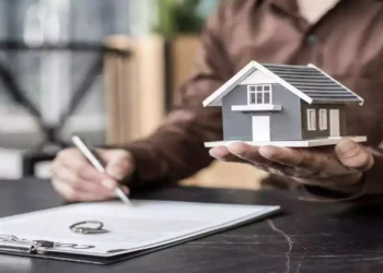 Real Estate’s Timeless Appeal Even Amid a Shaky Housing Market.