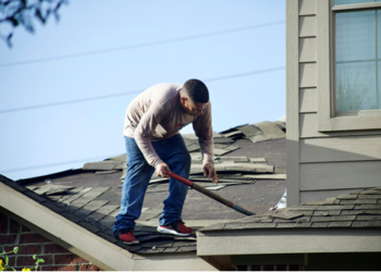 Understanding Wind Damage to Roof: Signs and Solutions
